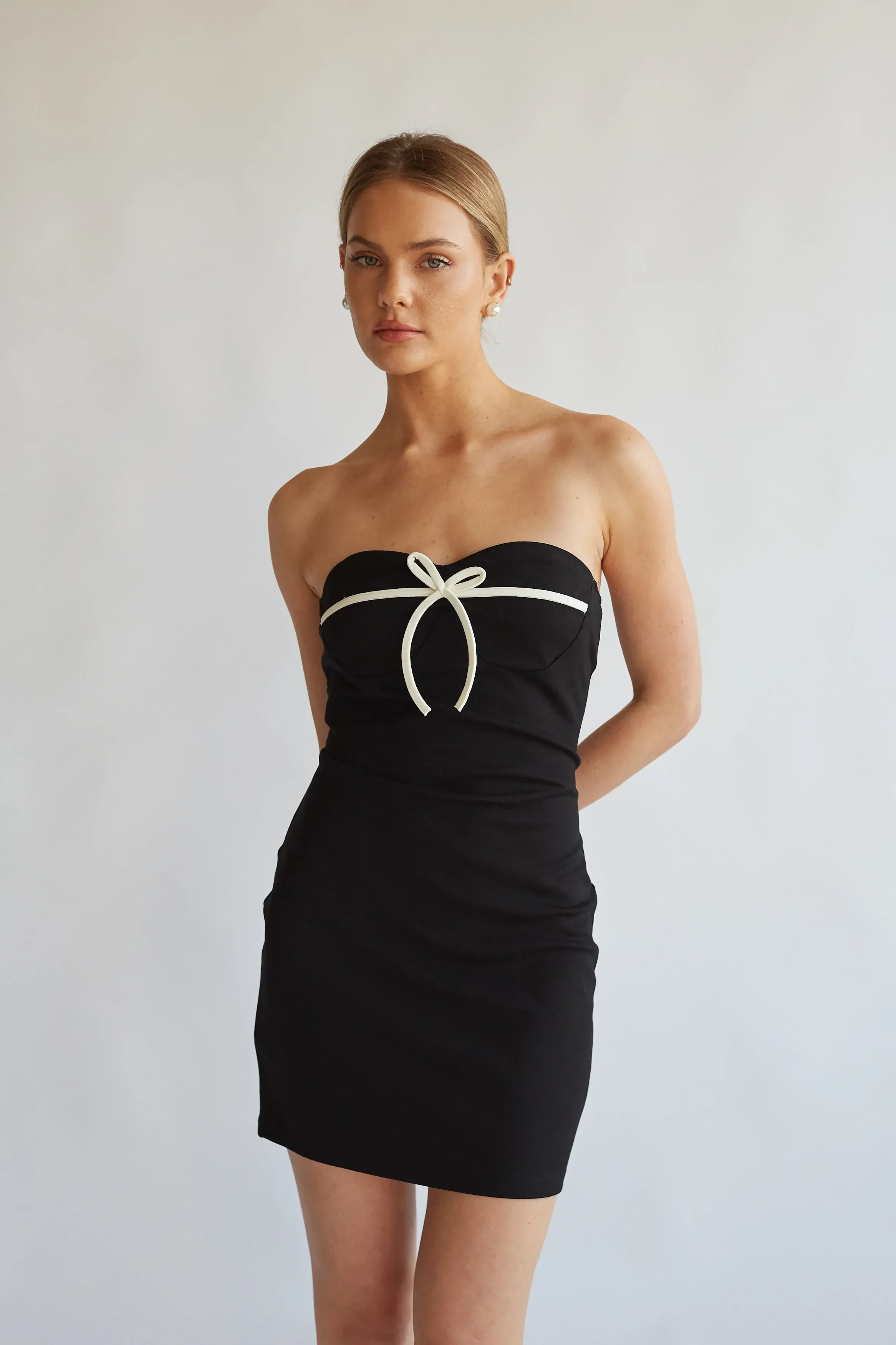 Eloise Strapless Bow Bodycon Mini Dress