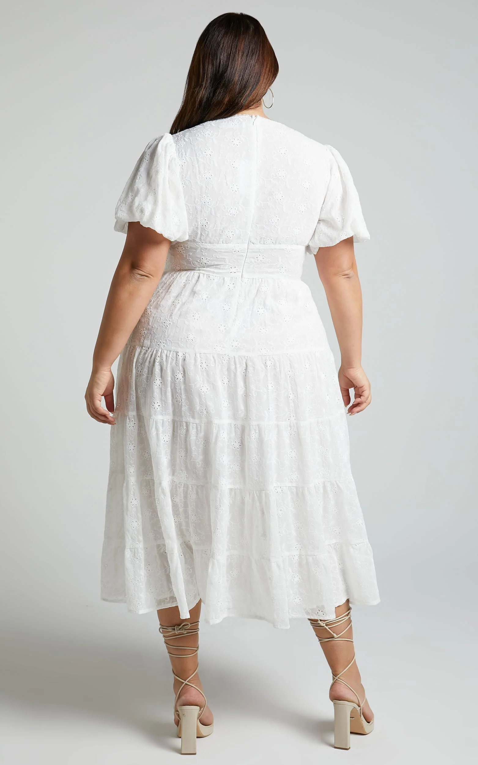 Divora Midi Dress – Ivory Tiered A-Line Dress with Plunge Neck & Balloon Sleeves