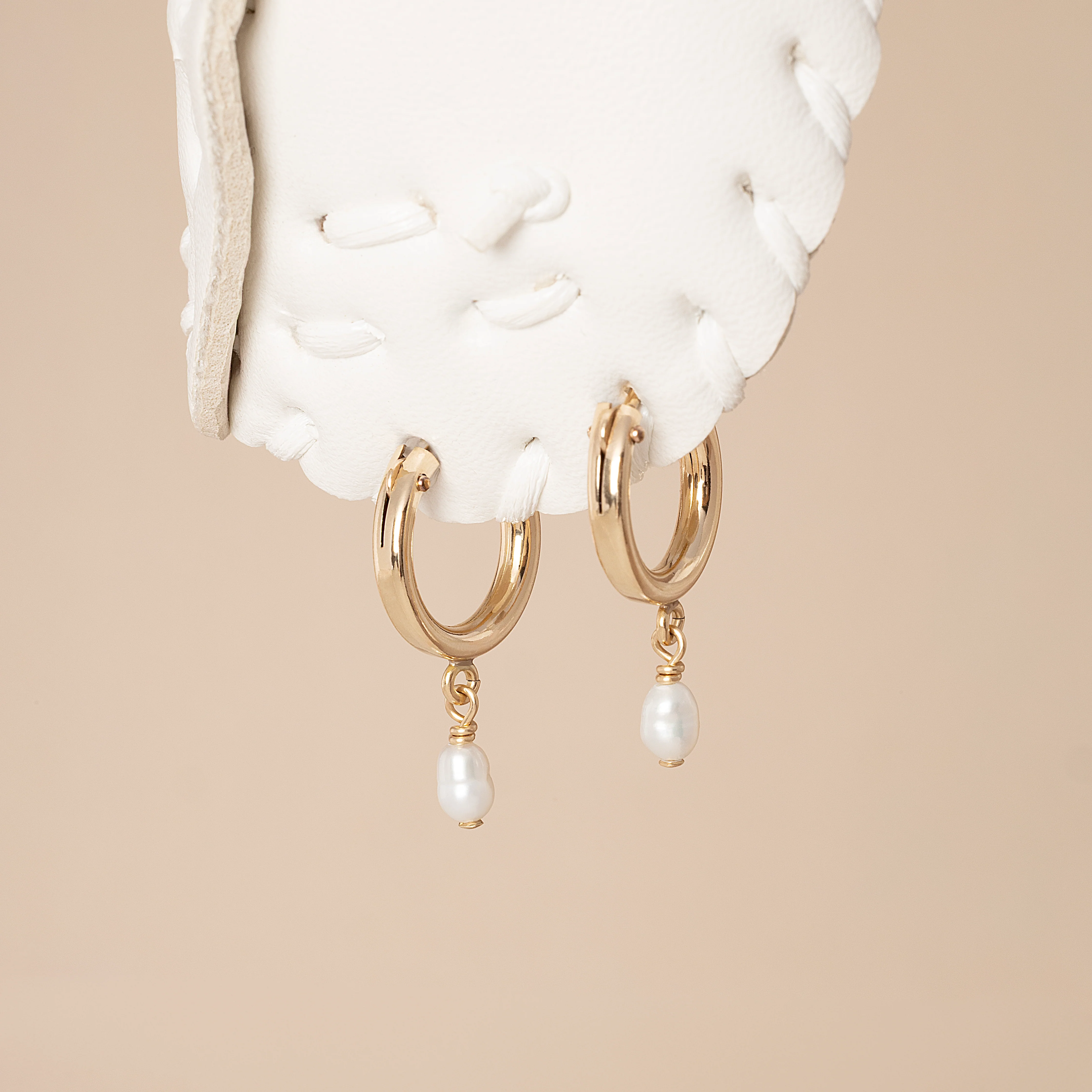 Mini Water Pearl Dangling Hoop Earrings