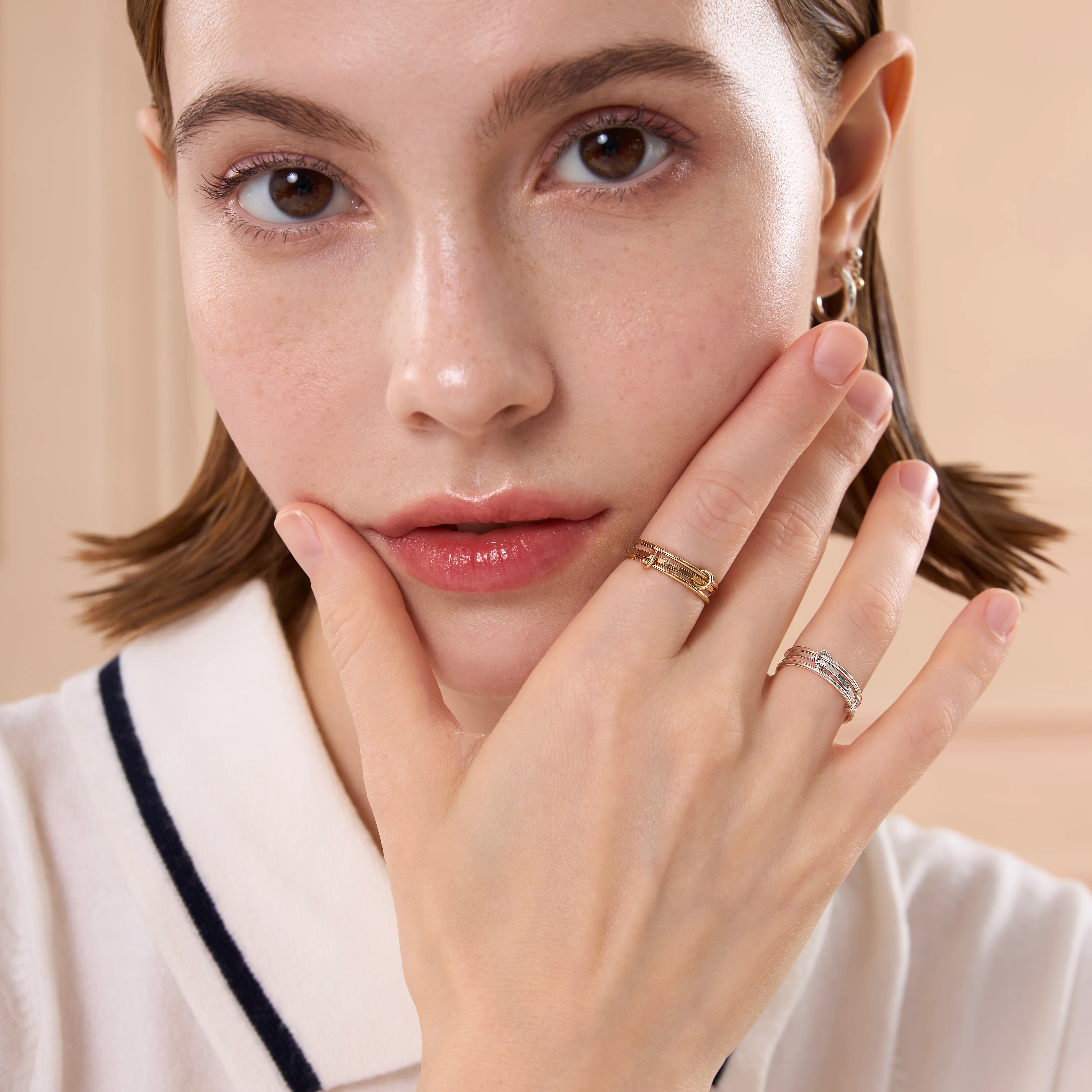 Hammered Minimal Linked Stacker Ring