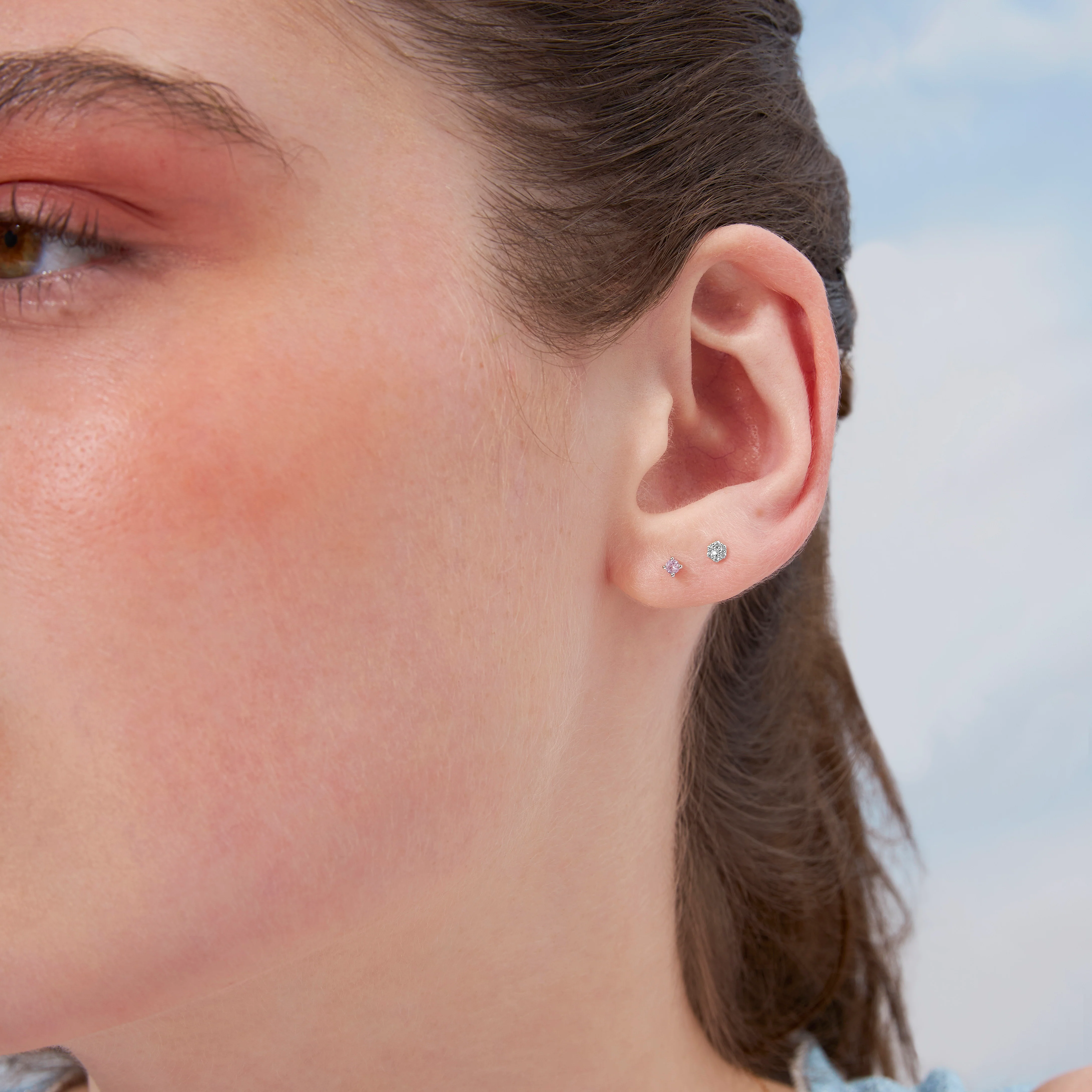 14K Solid Gold Mini Honeycomb Flatback Earring