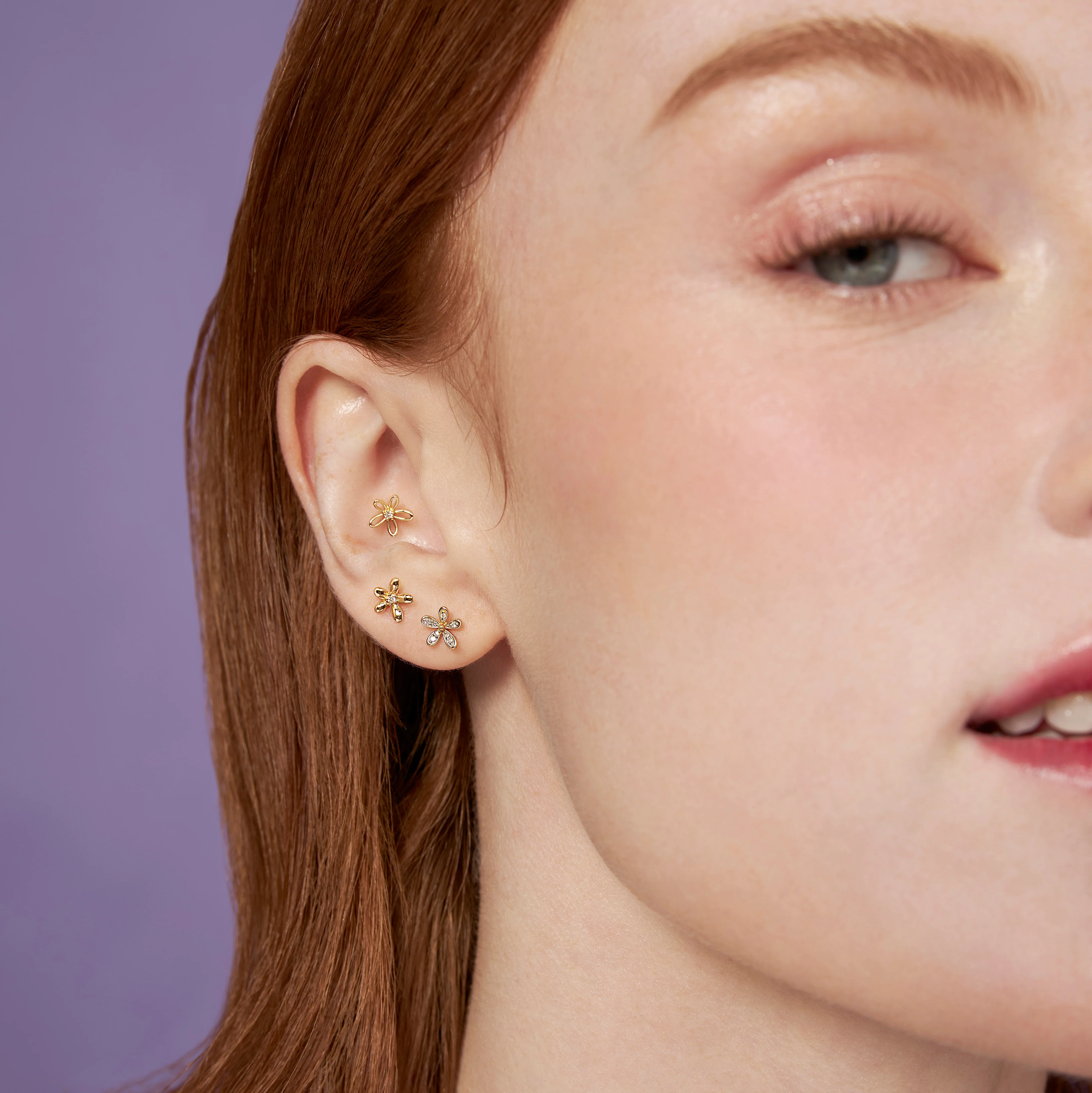 14K Solid Gold Floraison Pavé Diamond Stud Earrings