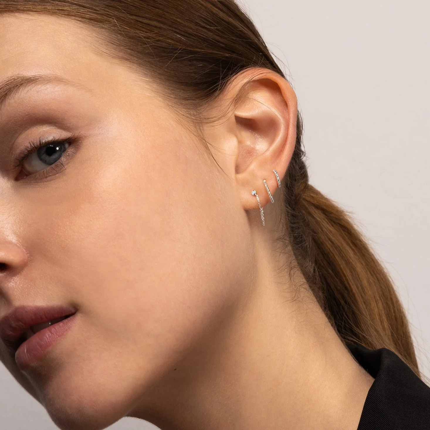 14K Solid Gold Twist Rope Small Clicker 8mm