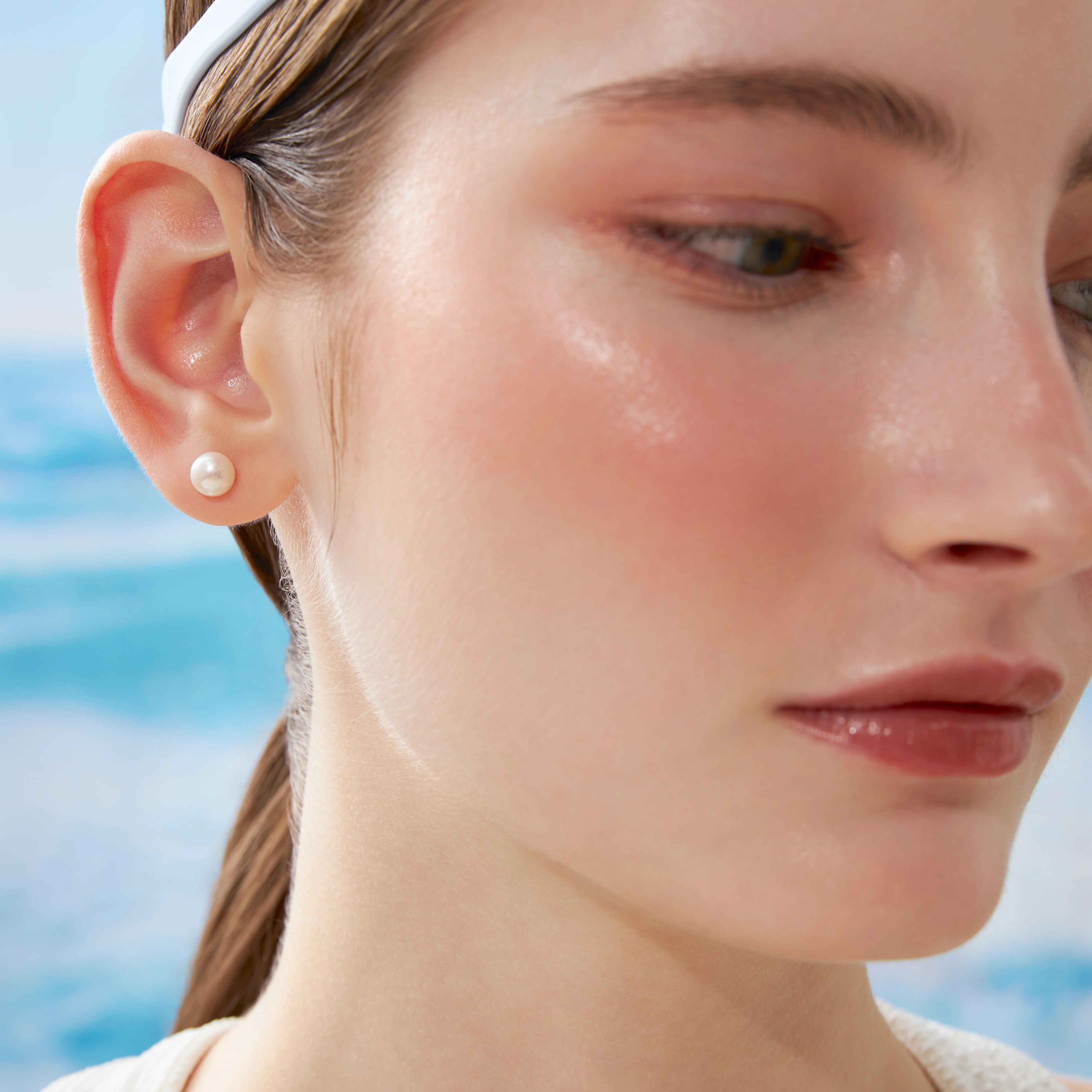 14K Solid Gold Timeless Freshwater Button Pearl Stud Earring 8mm