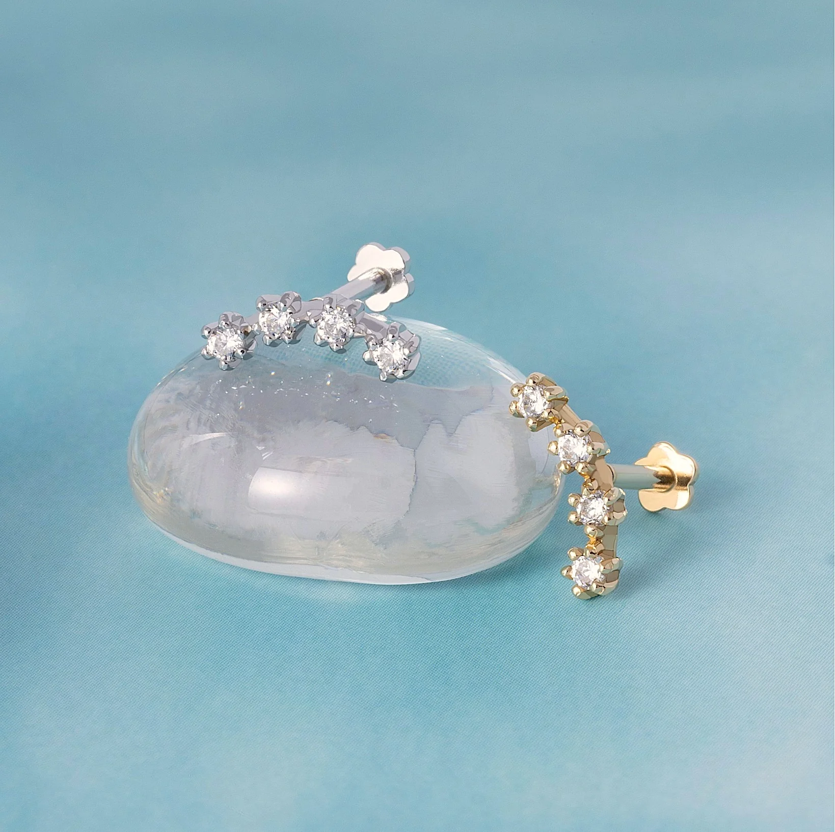 14K Solid Gold Star Cluster Flatback Earring