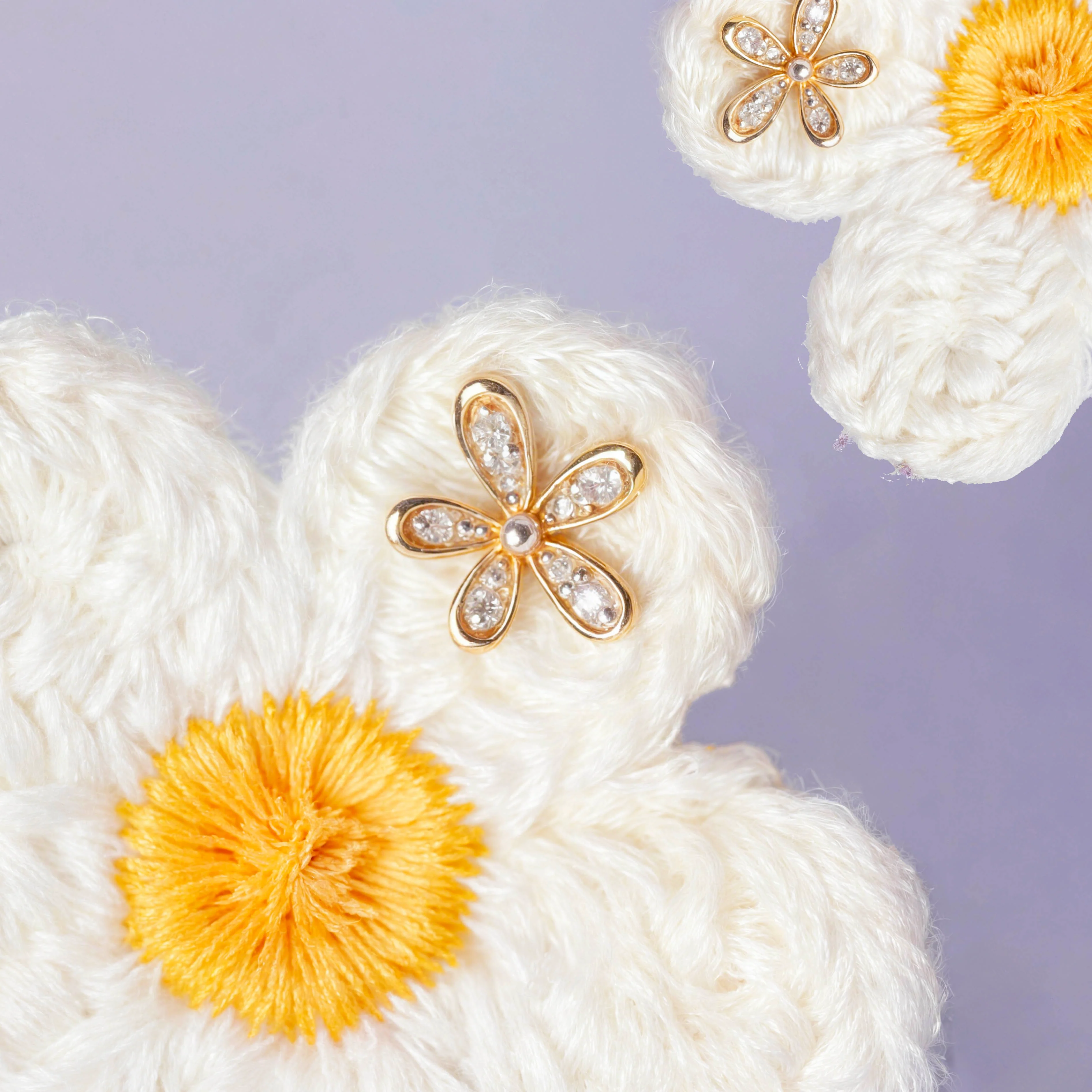 14K Solid Gold Floraison Pavé Diamond Stud Earrings