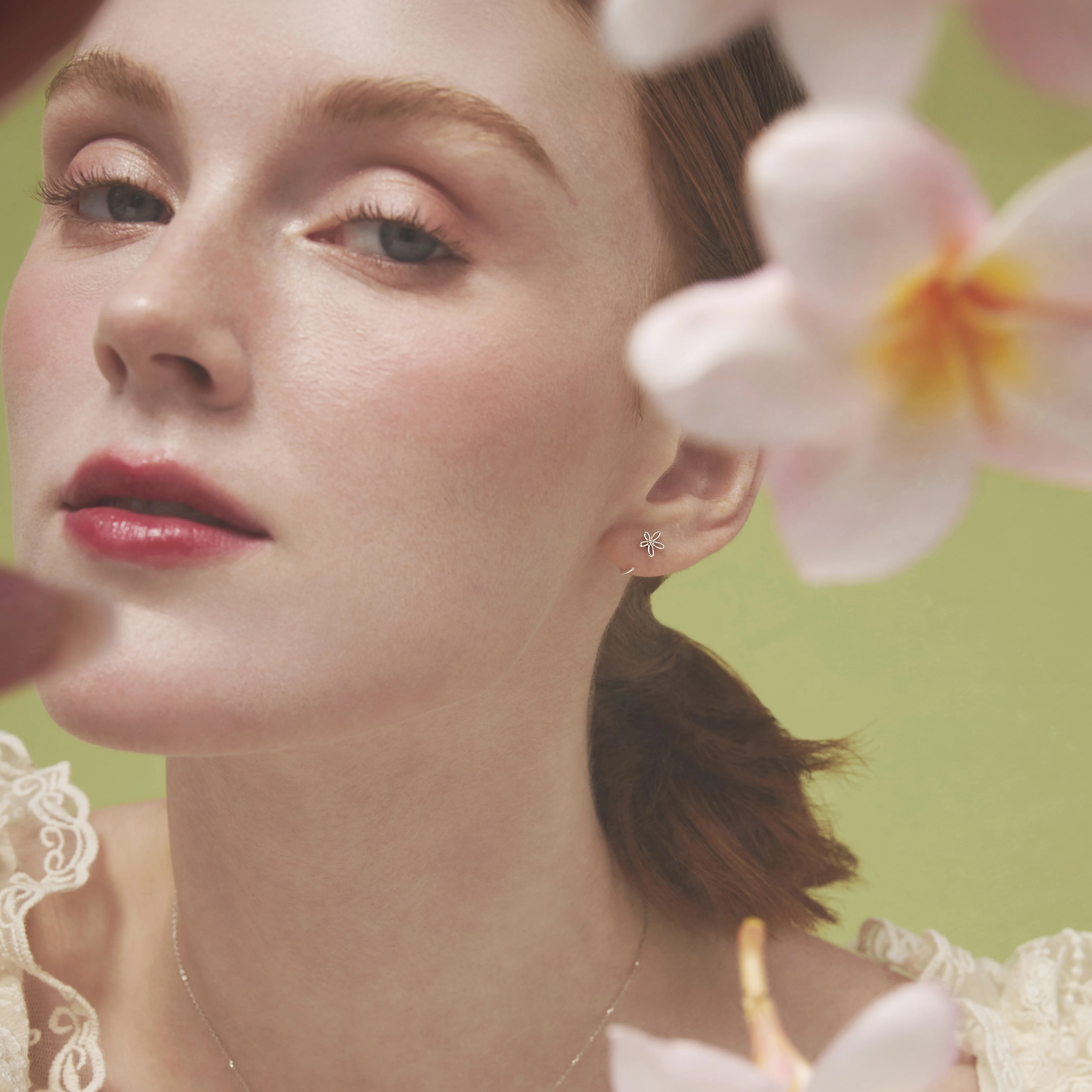 14K Solid Gold Floraison Halo Diamond Open Huggie Earrings