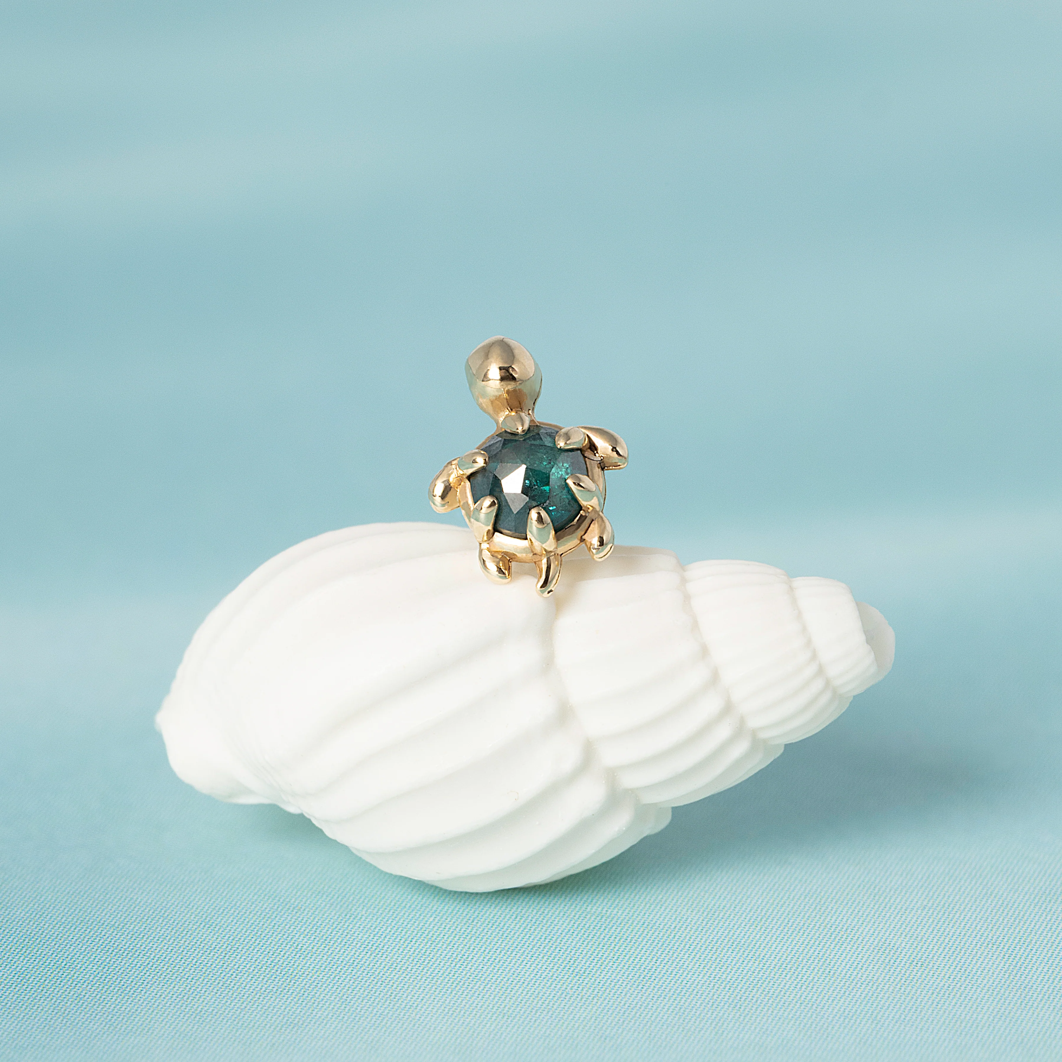 14K Solid Gold Turtle Diamond Flatback Earring