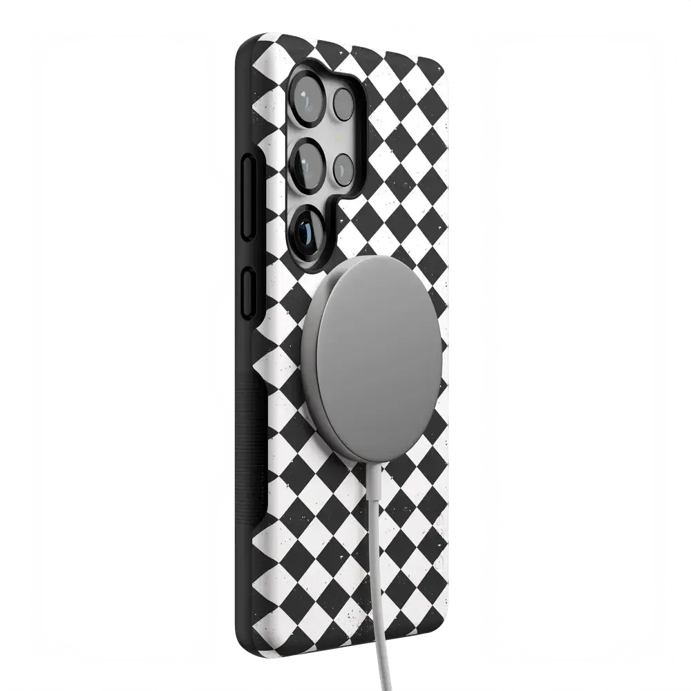 Salem's Hex | Black & White Checkered Case
